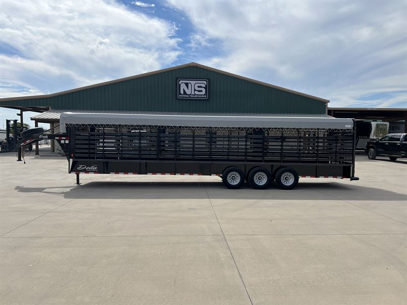 2026 Delta 32' Livestock Gooseneck Trailer
