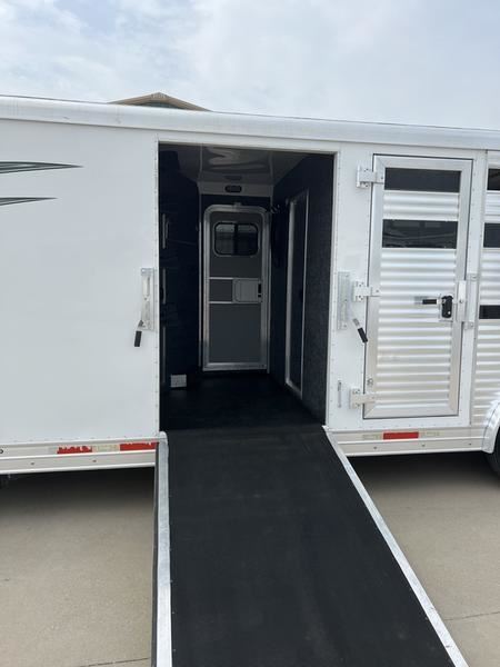 Trailer Image
