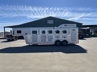 2013 4 horse Hart 4 Horse with Trainers Split Tack