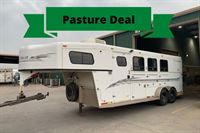 2002  horse Trails West 3 Horse Gooseneck Trailer