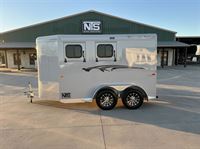 2026 2 horse Trails West 2 Horse Bumper Pull Trailer