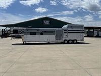 2026 Stock horse SMC Laramie 14' Livestock 15' Living Quarters