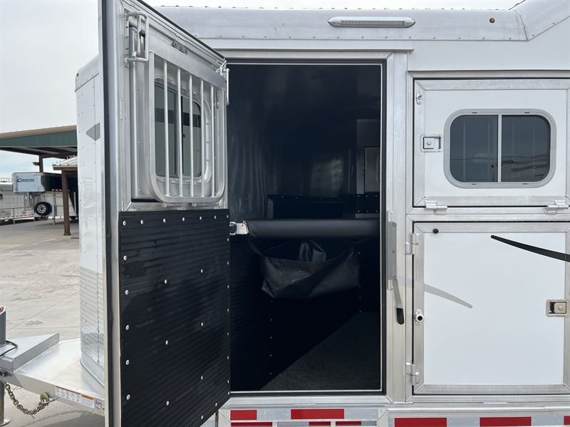 Trailer Image