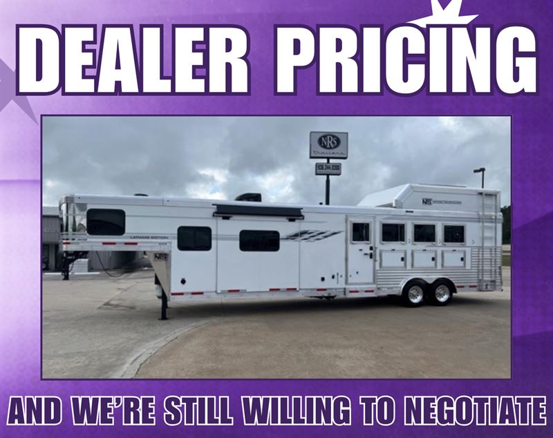 2023 smc laramie 4 horse 14' living quarters