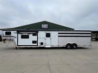 2026 Stock horse Bison Trail Hand 16' Livestock 11' Living Quarters