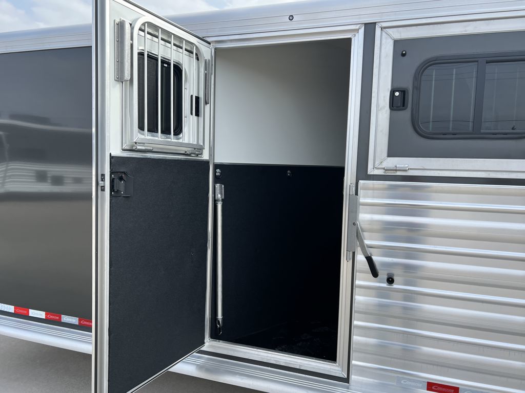 2026 Cimarron 4 horse gooseneck trailer
