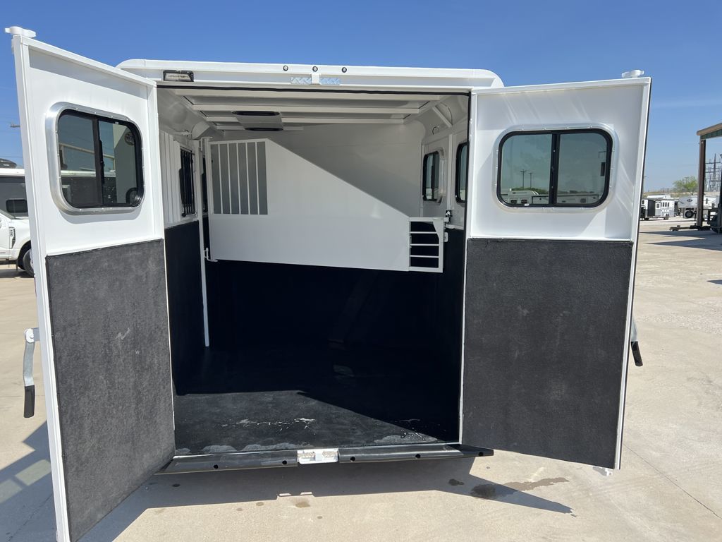 2026 Trails West 2 horse bumper pull trailer