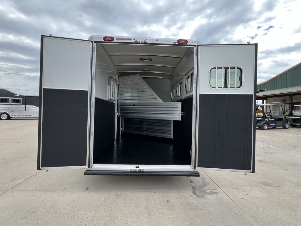 2027 Cimarron 3 horse gooseneck trailer