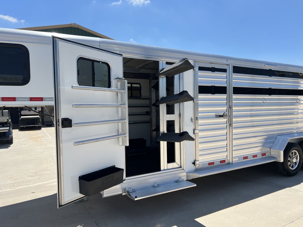 2026 Cimarron 24' livestock gooseneck trailer