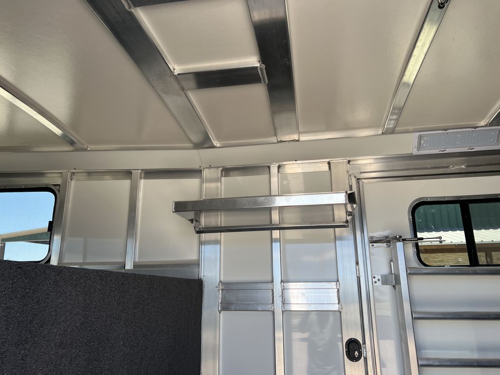 2026 Cimarron 24' livestock gooseneck trailer