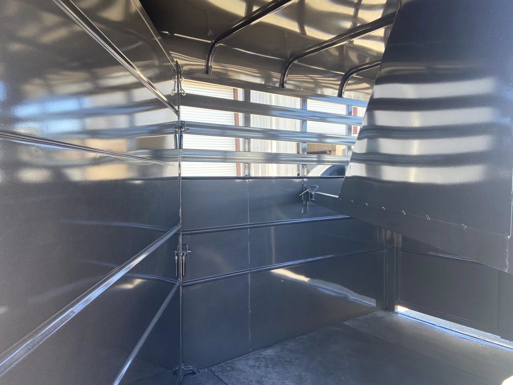 2026 Delta 2 horse bumper pull trailer