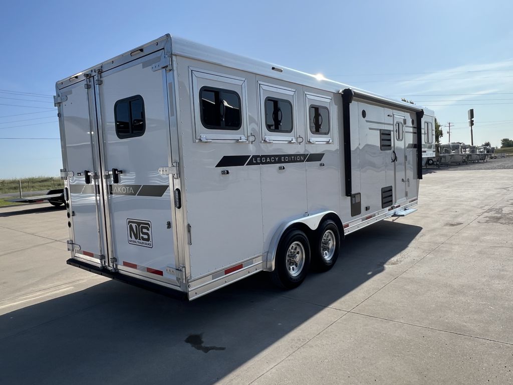 Trailer Photo 19