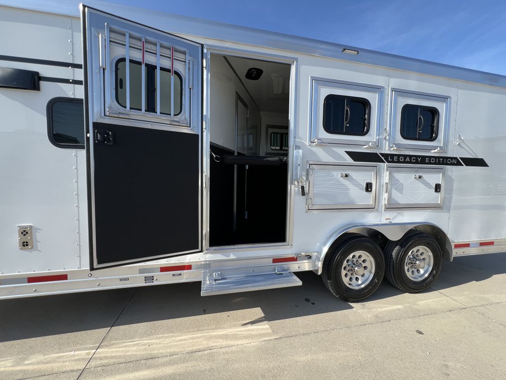 Trailer Photo 3
