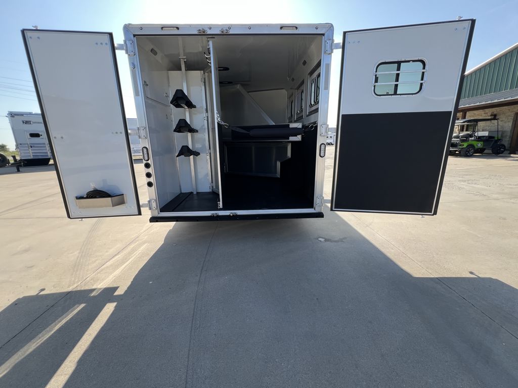 Trailer Photo 6