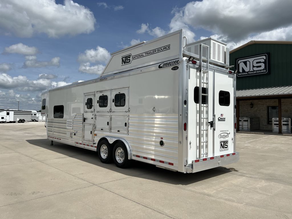 2024 Cimarron 3 horse side load 12' living quarters