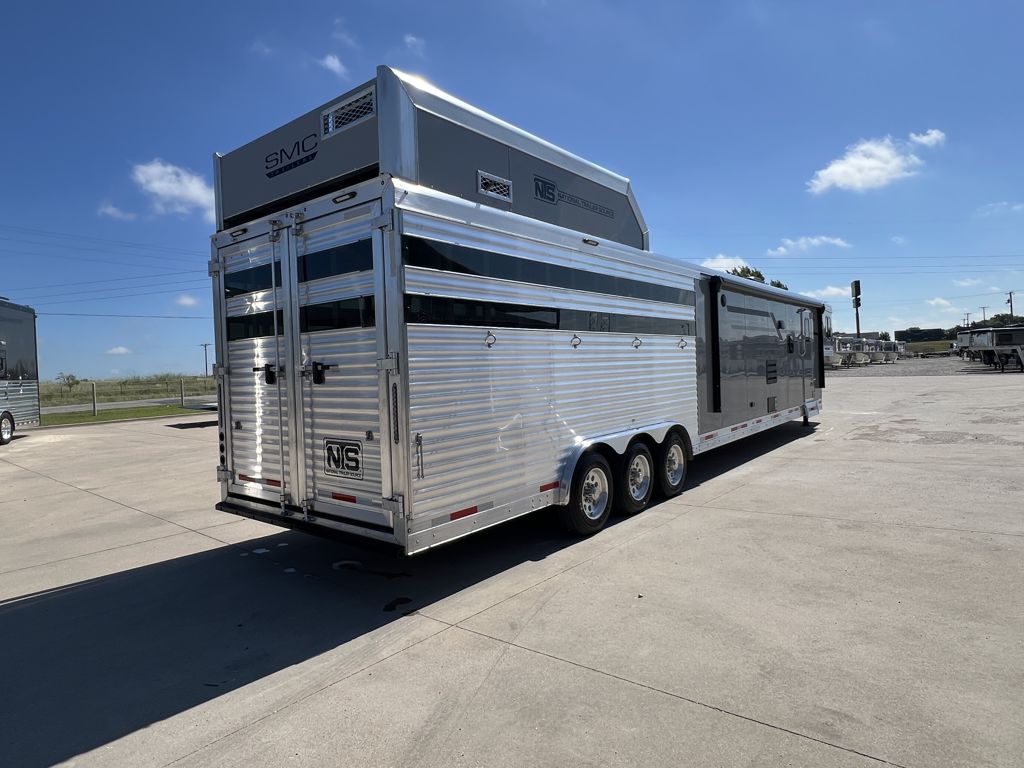 Trailer Photo 11