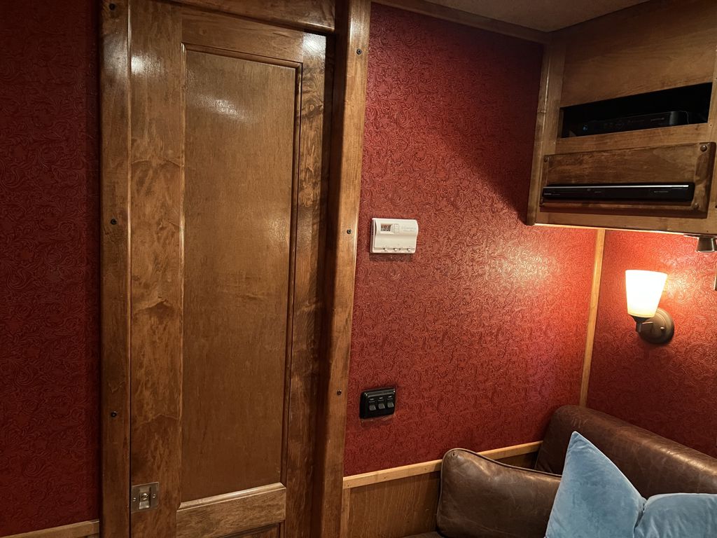 Trailer Photo 26