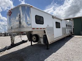 2006 5 horse Hart 5 Horse Slant Load with 15' Outlaw Conversions