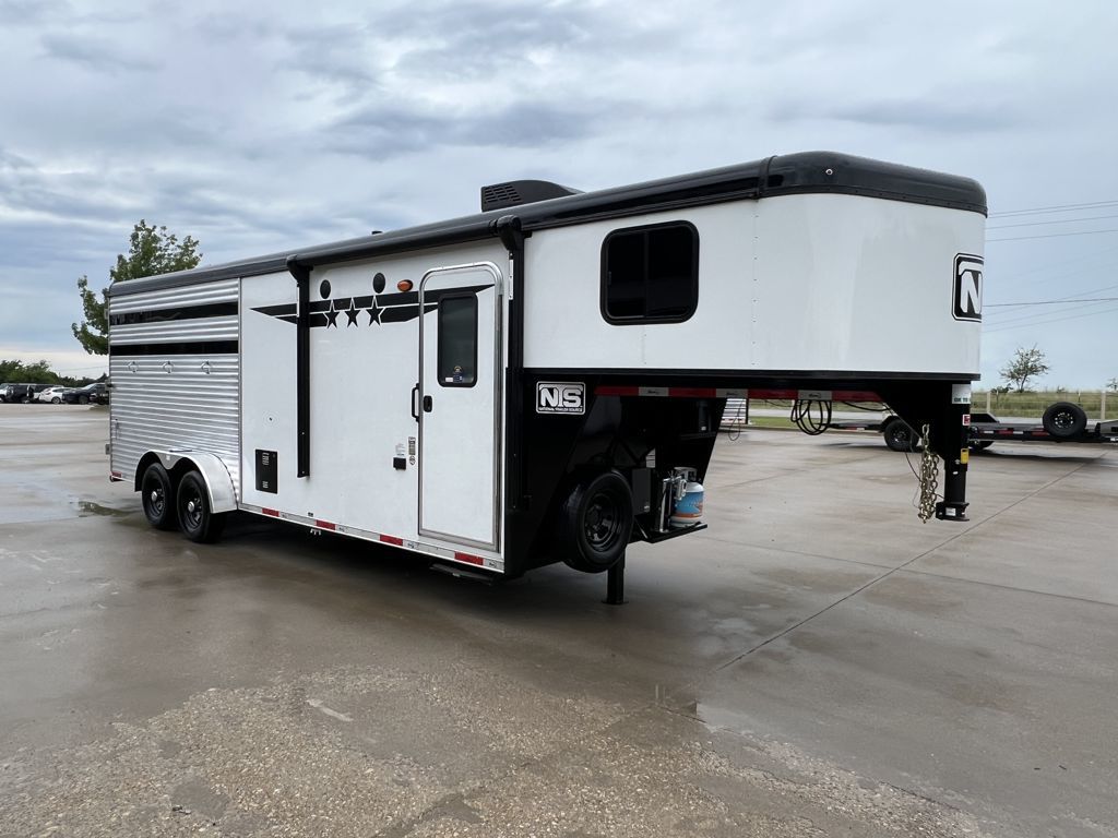 Trailer Photo 17