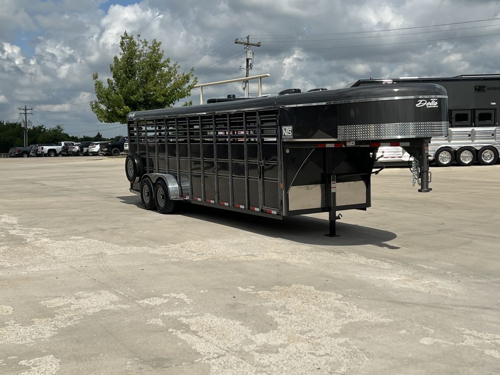 Trailer Photo 11