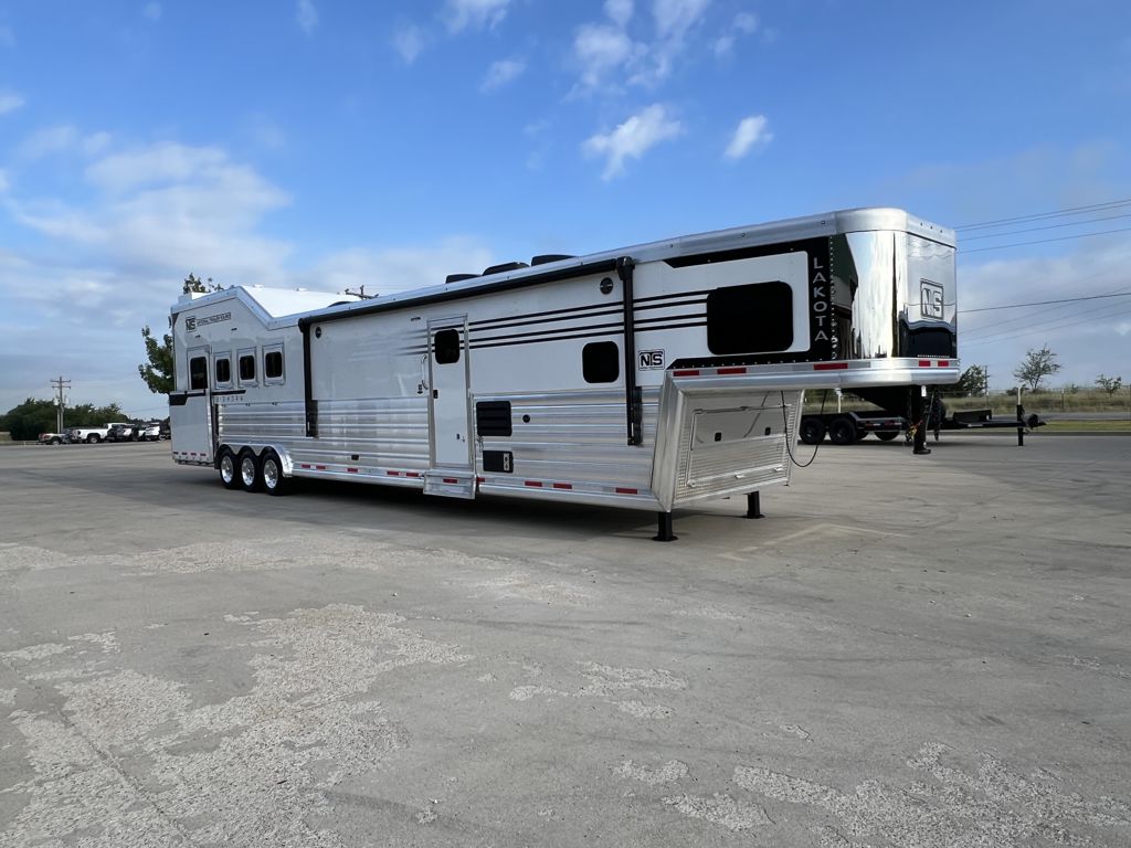Trailer Photo 15