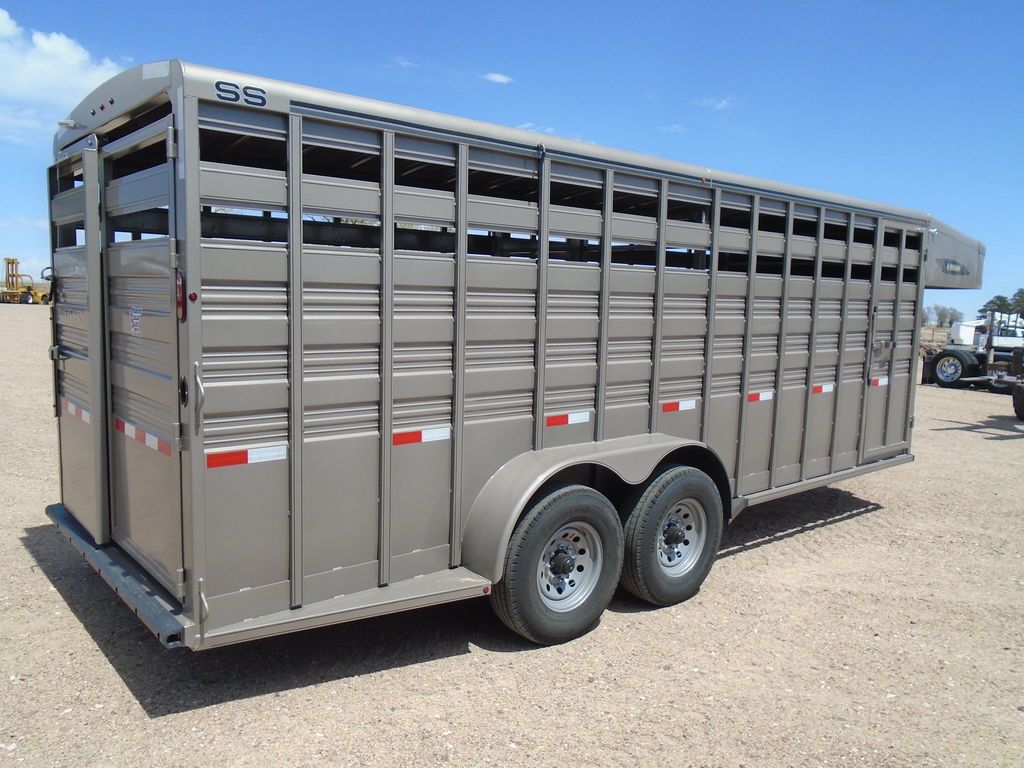 2026 Titan 6.8 x 20 gn stock trailer