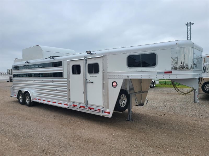 2024 Platinum Coach 6 Horse PERFECT SIDE TACK