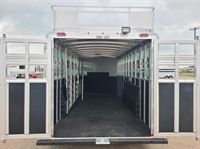 2024 Platinum Coach 26' stock combo 7'6" wide..the perfect trailer