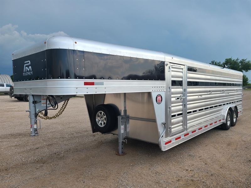 2024 Platinum Coach 24' show cattle stock special 8' wide