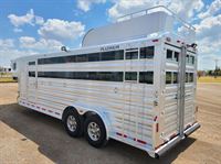 2025 Platinum Coach 22' stock combo 7'6" wide..swing out saddle rack!