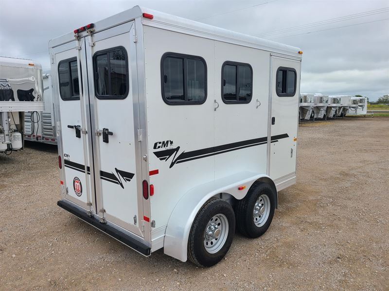 2014 Cm nomad 2 horse bumper pull cmh4642-13