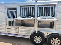 2026 3 horse Platinum Coach 3 Horse 4' Short wall 7'6" wide with MANGERS!!!