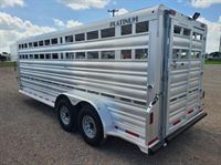 2025 Stock horse Platinum Coach 20' Stock, three sections