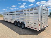 2026 Stock horse Platinum Coach 8 wide x 36 long x 7 TALL with 4 sections!