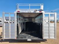 2026 Stock horse Platinum Coach 22' Stock Combo 7'6" Wide..SWING OUT SADDLE RACK!