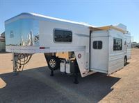 2026 3 horse Platinum Coach Outlaw 3H 10' 8" SW SLIDE OUT & Side Load with Ona