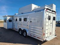 2026 3 horse Platinum Coach Outlaw 3H 10' 8" SW SLIDE OUT & Side Load with Ona