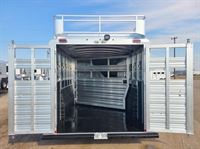 2026 Stock horse Platinum Coach 22' Stock Combo 7'6" Wide..SWING OUT SADDLE RACK!