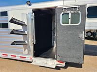 2026 6 horse Platinum Coach 6 Horse  7'6" Wide TRAINER Swing Out Saddle Rack!