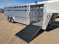 2026 Stock horse Platinum Coach 24' Rancher Special 8' WIDE