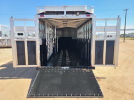 2026 Stock horse Platinum Coach 32' Haul 4, 5, 6, 7...BOX STALLS!!