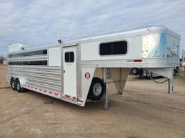 2026 6 horse Platinum Coach 6 Horse  7'6" wide TRAINER combo sport