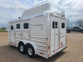 2026 3 horse Platinum Coach 3 HBP 8 WIDE + MANGERS