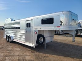 2026 6 horse Platinum Coach 22' Stock Combo 7'6" wide..SWING OUT SADDLE RACK!