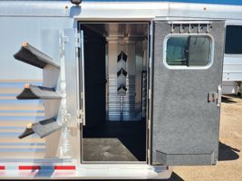 2026 Stock horse Platinum Coach 25' Stock Combo 7'6" Wide..SWING OUT SADDLE RACK!