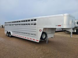 2026 Stock horse Platinum Coach 7 Tall x 8 wide x 28' stock