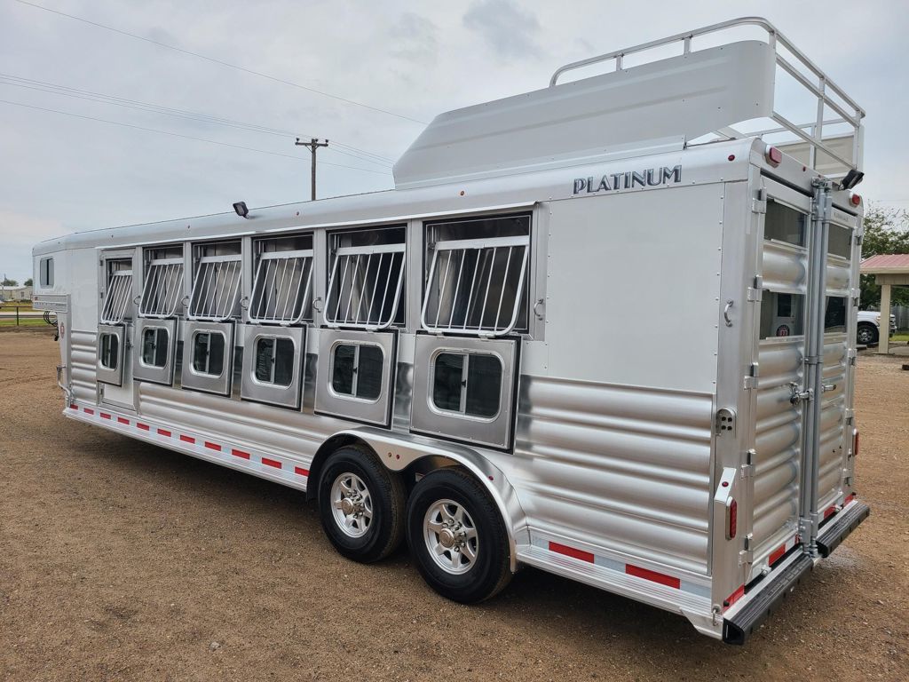 2027 Platinum Coach 6 horse 7'6" wide drop down windows