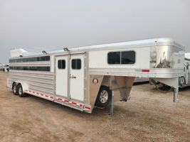 2027 4 horse Platinum Coach 6 Horse PERFECT SIDE TACK