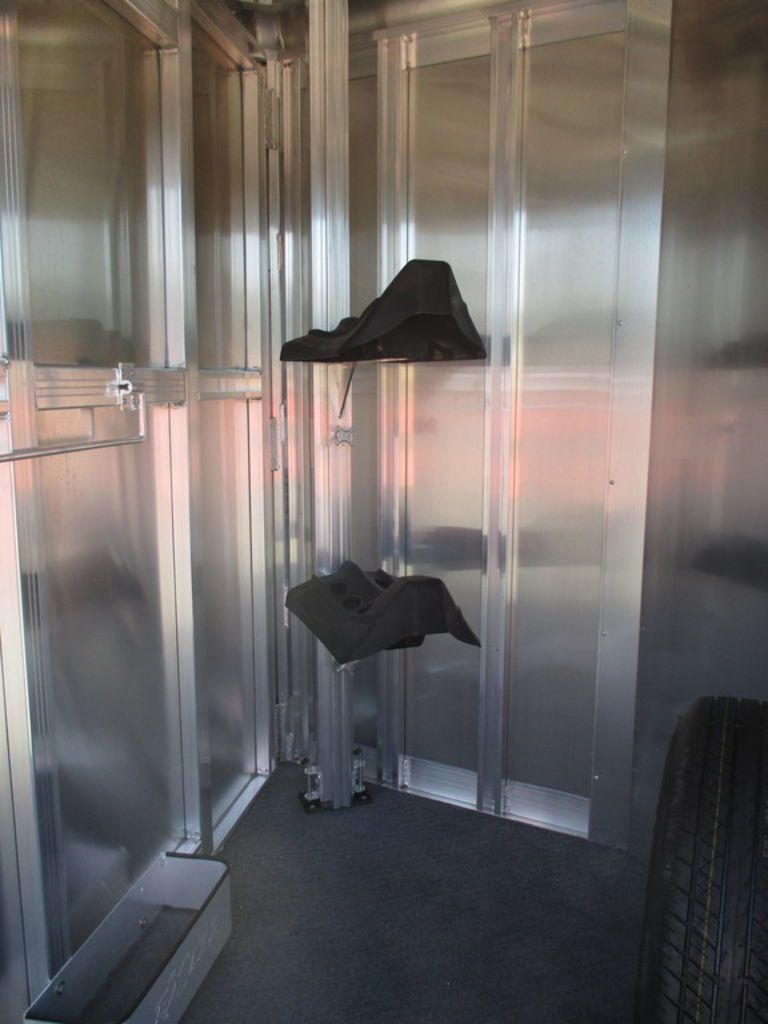 Trailer Photo 9