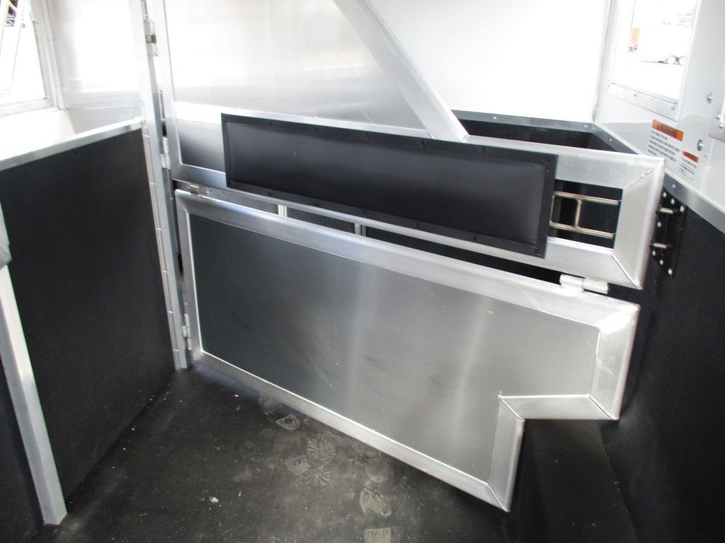Trailer Photo 11